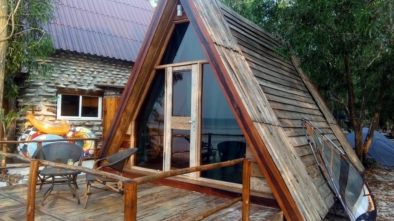 The Boarding House Hotel Sihanoukville Exterior foto